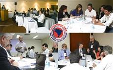 02-09-2008 - Fórum da AMIB sugere rumos das pesquisas brasileiras 