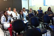 Residentes de Joinville participam de reunião com diretoria do SIMESC