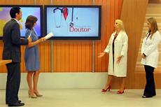 Diretora do SIMESC responde perguntas sobre saúde da mulher na RBS TV