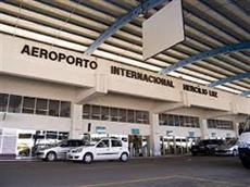 Interrupção das obras do aeroporto Hercílio Luz é tema do Momento SIMESC