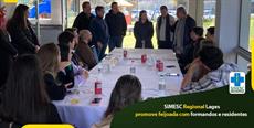 SIMESC Regional Lages promove feijoada com formandos e residentes 