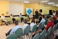 Blumenau: candidatos participam de debate e se comprometem com a saúde