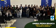 SIMESC realiza reunião com formandos em Medicina da Unisul Pedra Branca